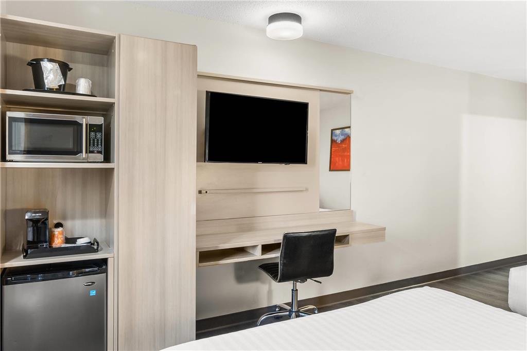 Quality Inn & Suites Nashville Bellevue - photo 19