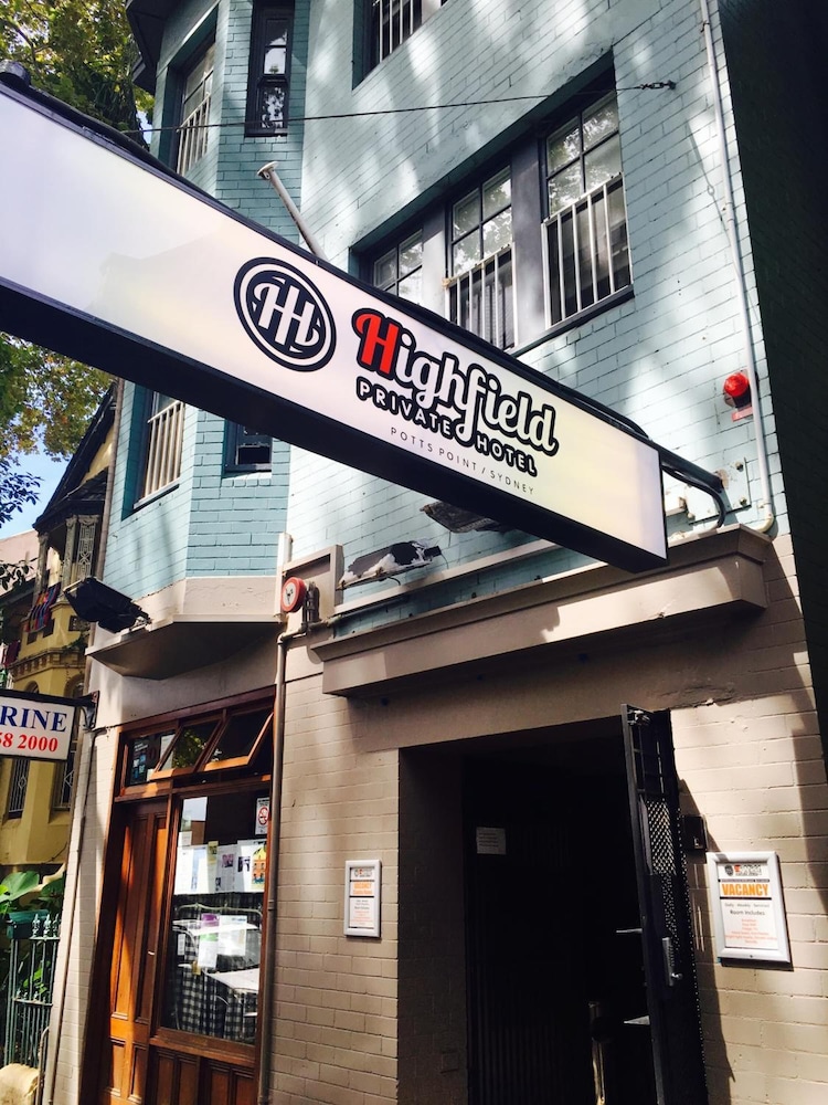 Highfield Hotel — hotel in Potts Point