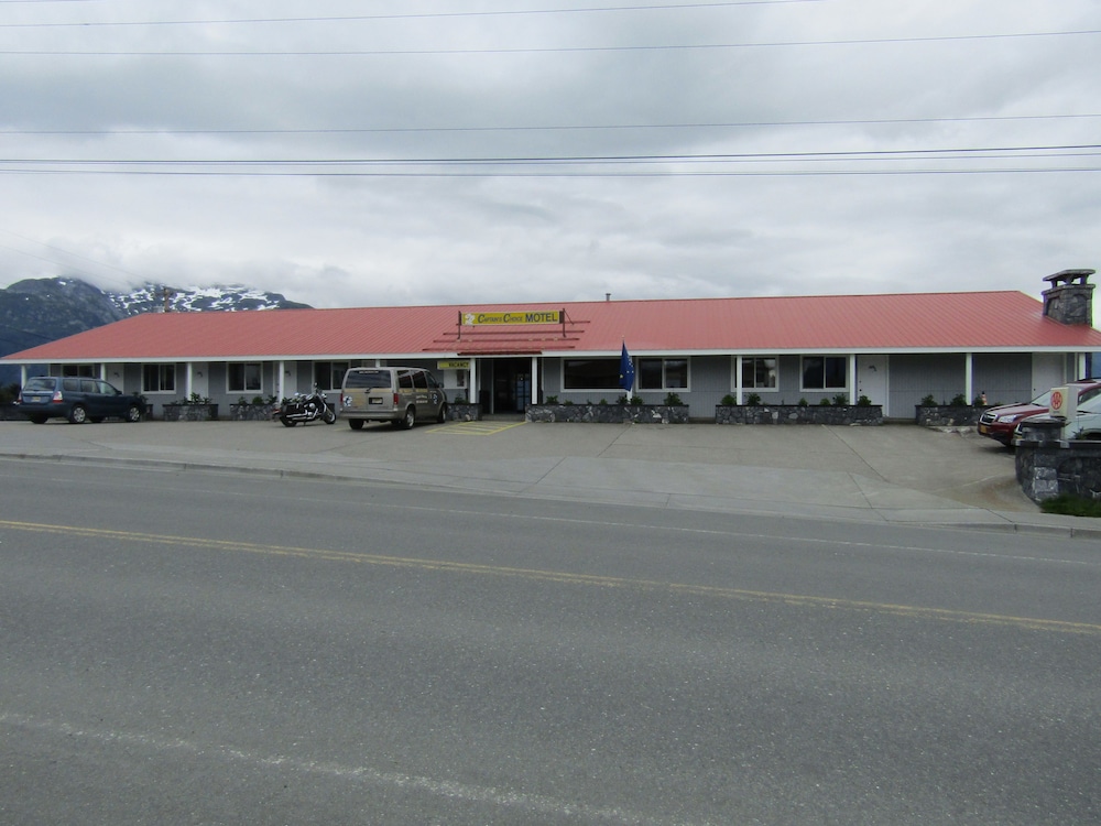 Captain's Choice Motel - photo 36