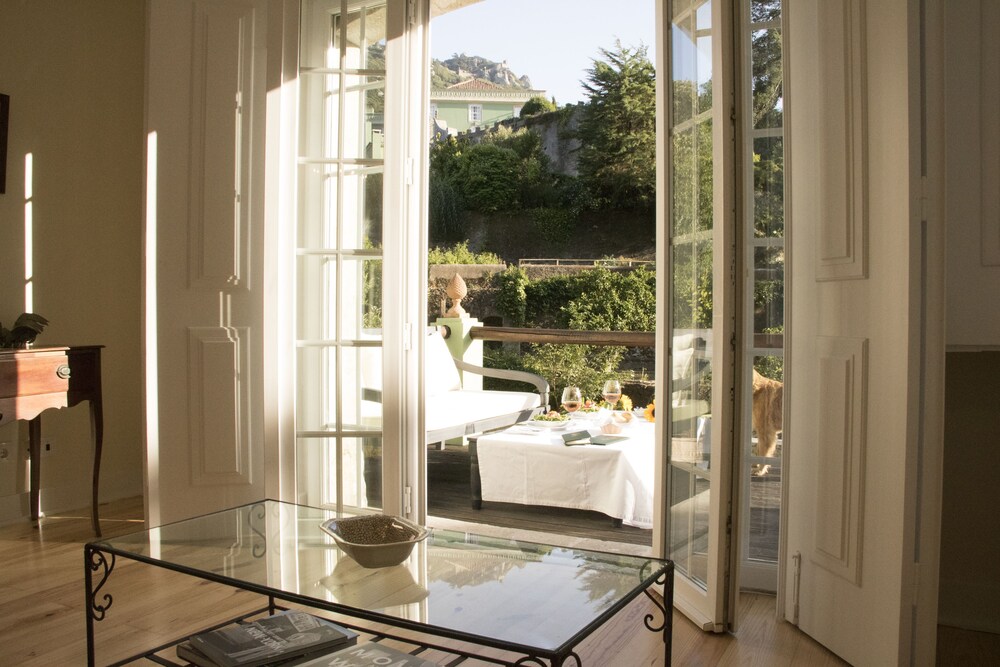 Casa Holstein Quinta de Sao Sebastiao Sintra — 4-Star Luxury Hotel in Sintra, Portugal