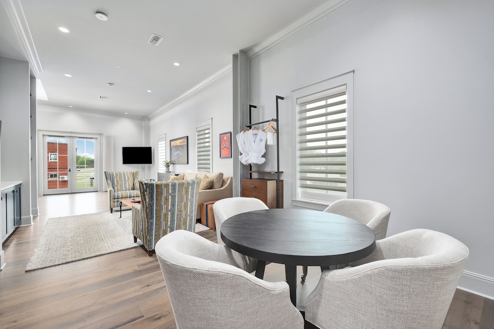 The Flying Fifty a Luxury Boutique Hotel - photo 33