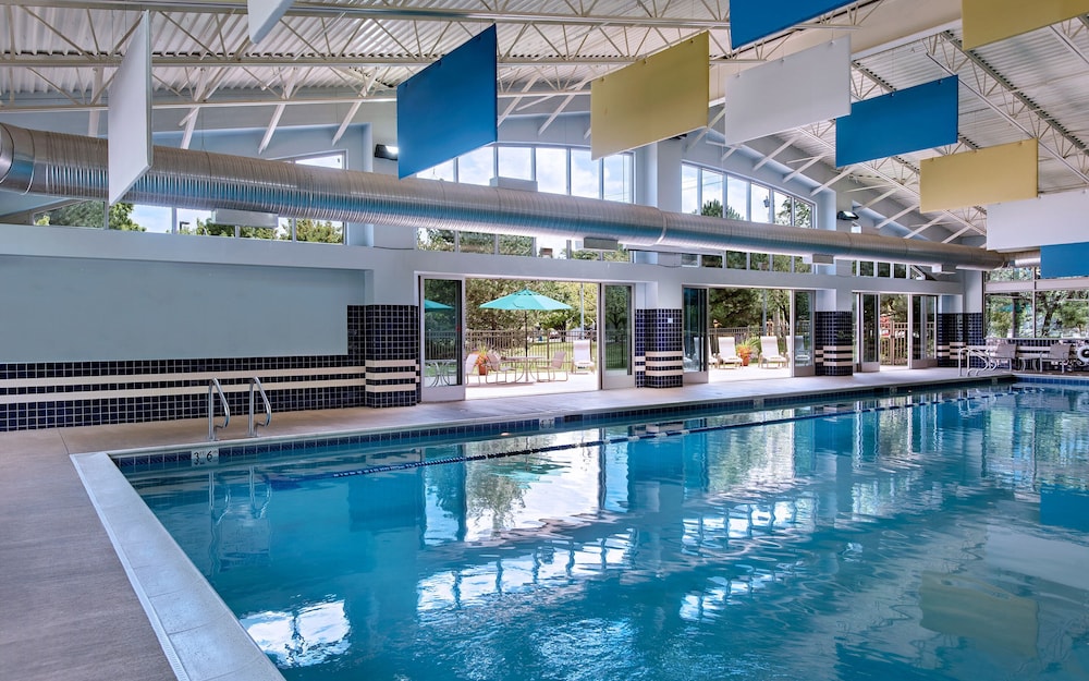 Eaglewood Resort and Spa - photo 22