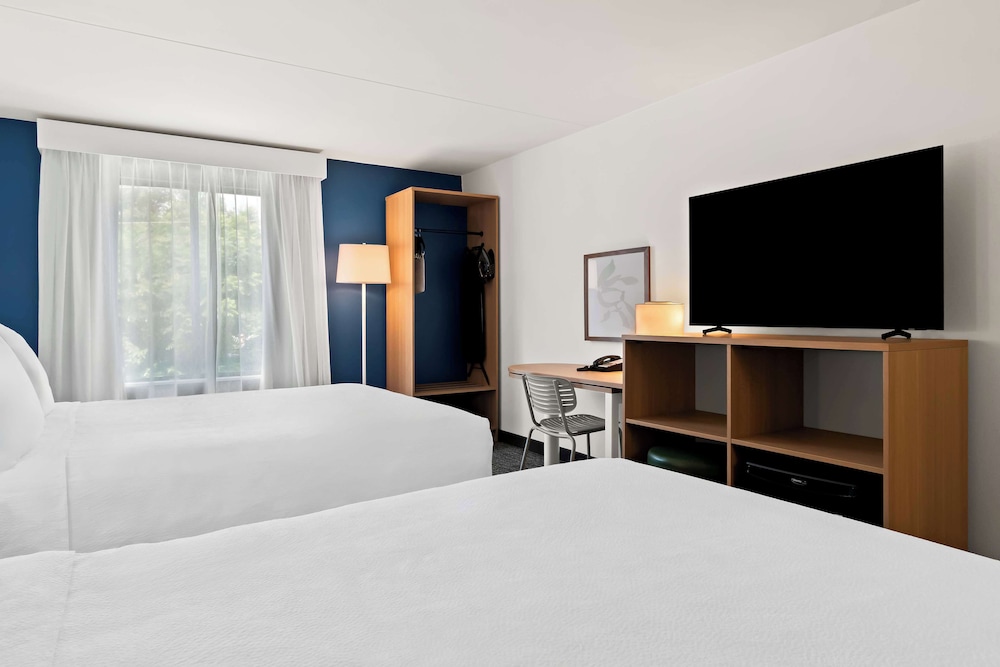 Inn At Chocolate Ave Surestay Collection By Bw - photo 17