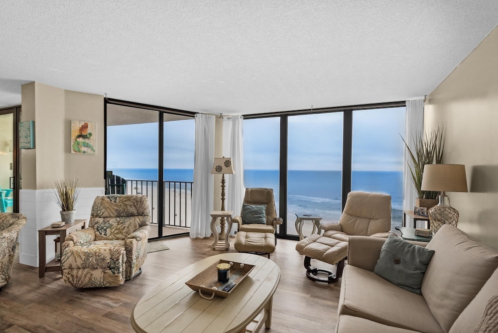 Edgewater Tower 2 611 - photo 24
