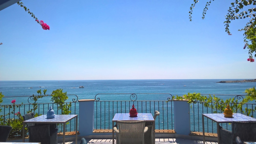Hotel Palladio — hotel in Giardini-Naxos