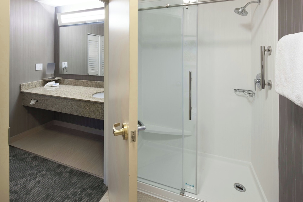Courtyard by Marriott Omaha Downtown - photo 19