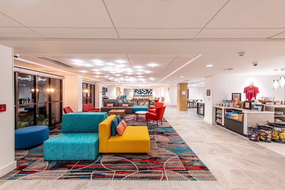 Hilton Garden Inn Asheville South - photo 2