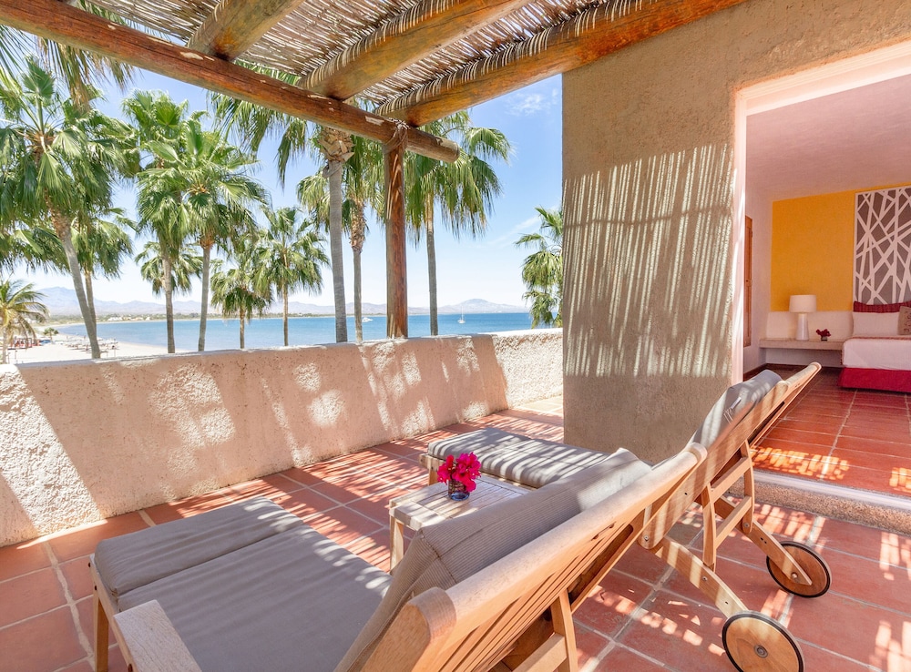 Beach/ocean view