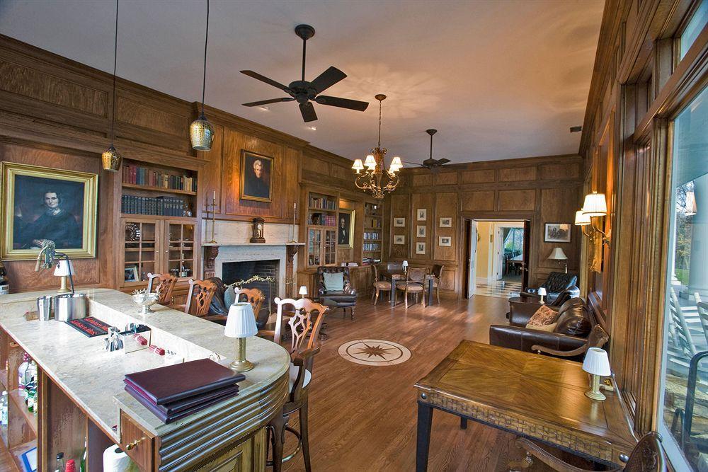 Christopher Place - photo 15