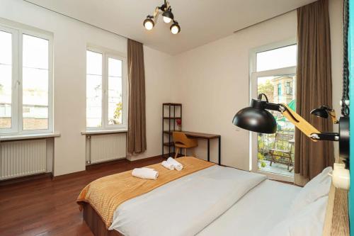 One bedroom Apartment near Fabrica