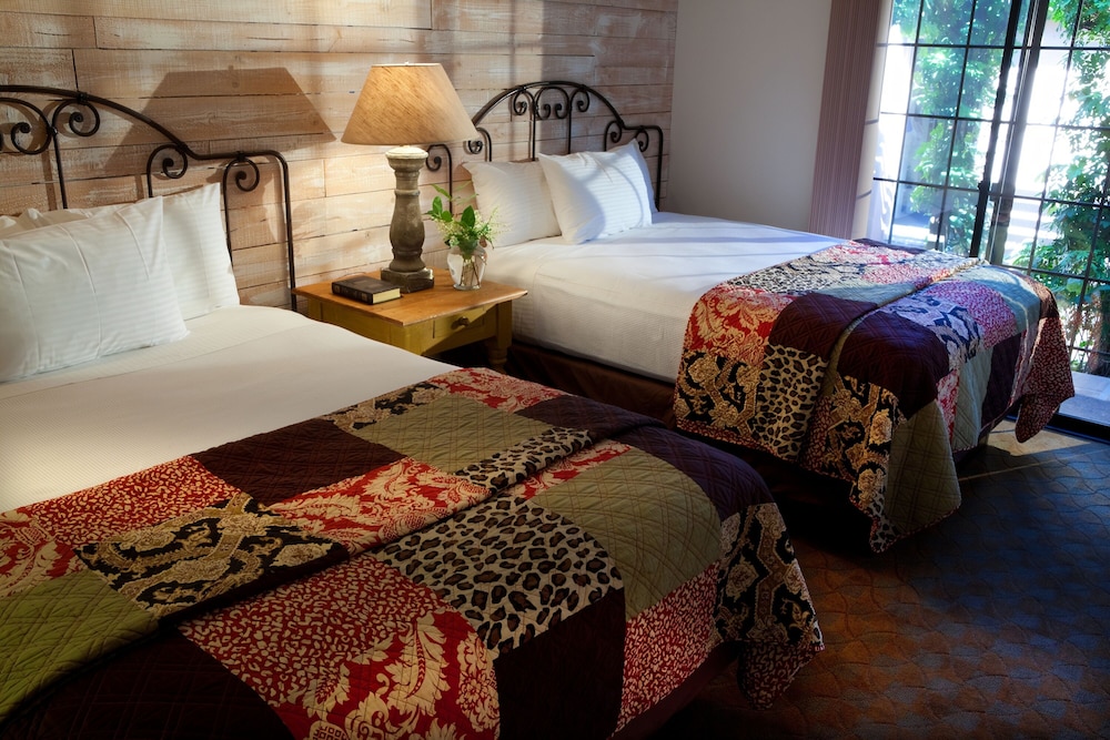 Hotel California a Town and Desert Boutique Hotel - photo 18