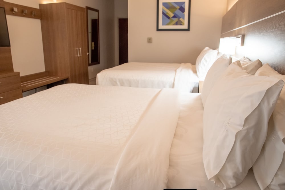 Holiday Inn Express Hotel & Suites Natchitoches by IHG - photo 14
