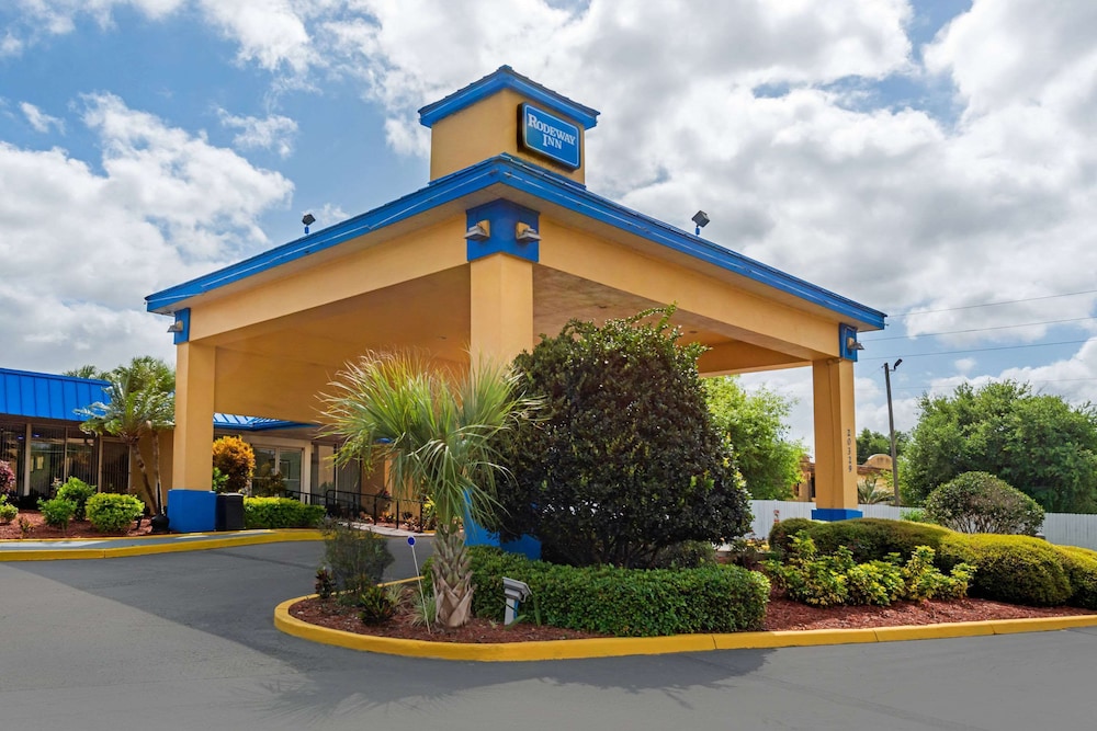 Rodeway Inn Clermont - photo 39
