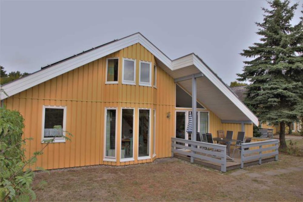 Skandinavisches Ferienhaus in Mirow — hotel in Mirow