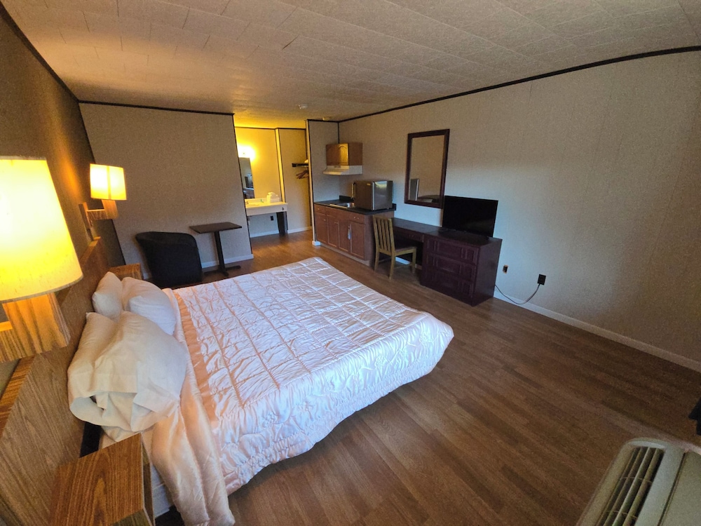 Glenwood Inn Stroudsburg - photo 11
