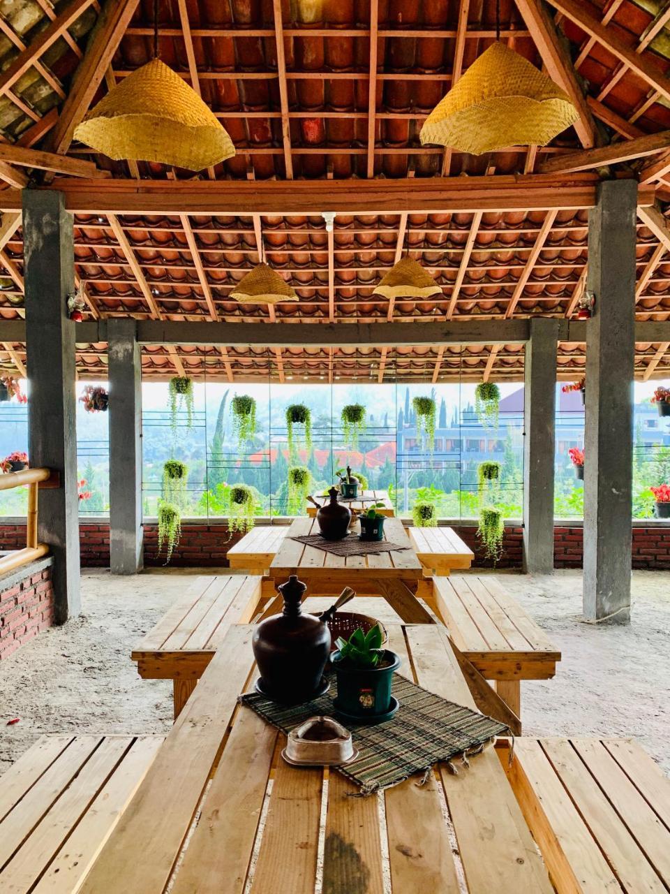 Hotel Santoso Batu in Batu, Indonesia