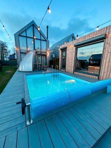 Namas Su Privačiu Baseinu Sauna Ir Kubilu in Palanga, Lithuania