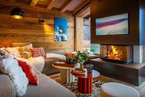 Chalet Fernand Ovo Network — 4-Star Luxury Hotel in La Clusaz, France