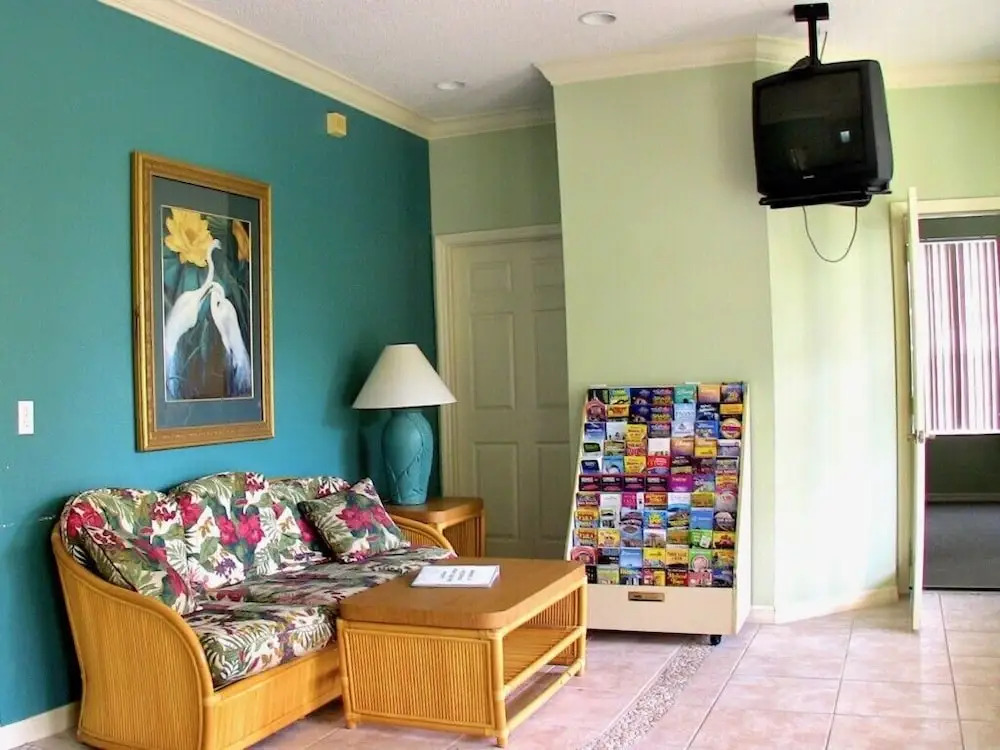 Castertons Oasis Vacation Retreat — 4-Star Luxury Hotel in Davenport, United States