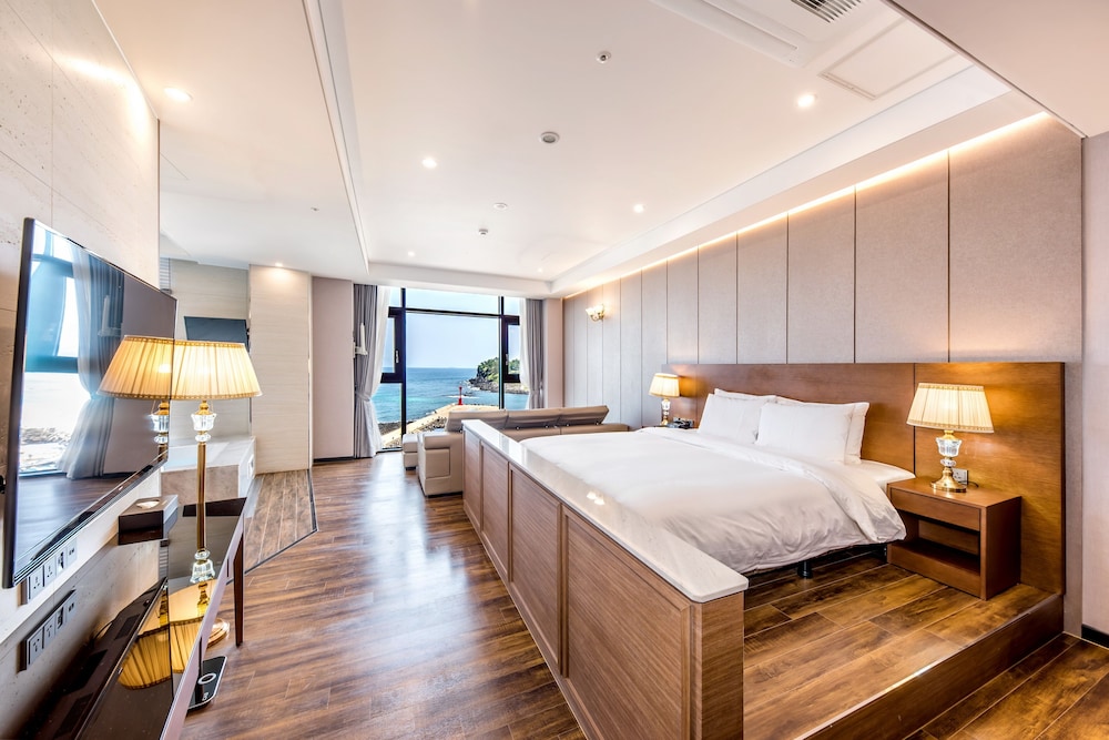 Dyne Oceano Hotel in Jeju City, South Korea