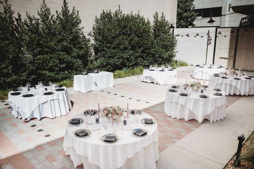 The Guild Hotel San Diego A Tribute Portfolio Hotel by Marriott - photo 4