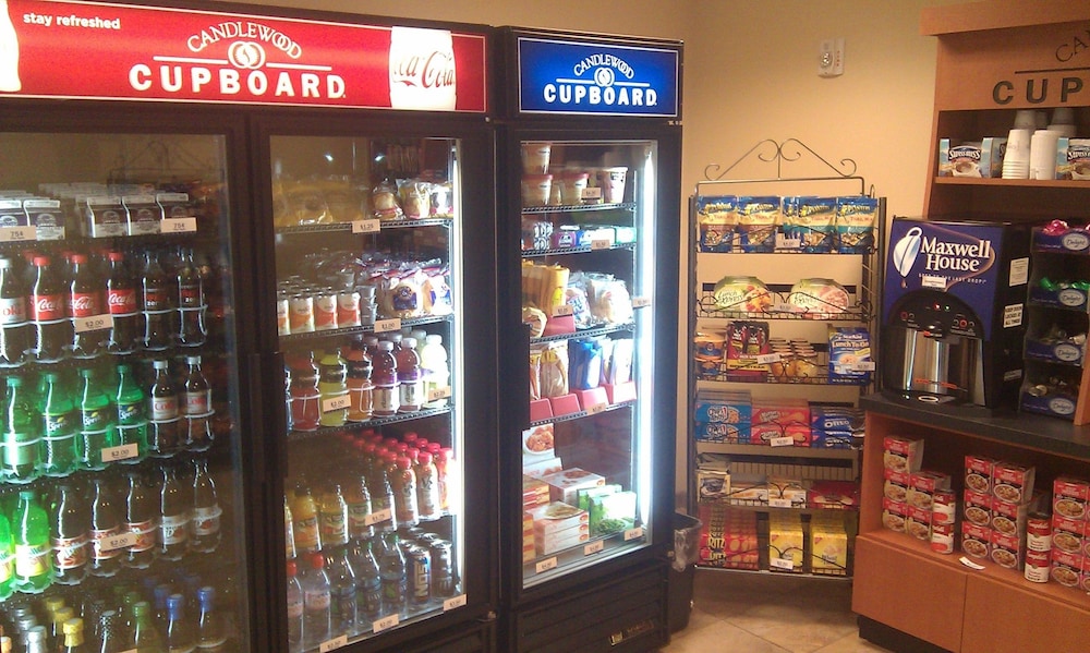 Candlewood Suites Fredericksburg by IHG - photo 14