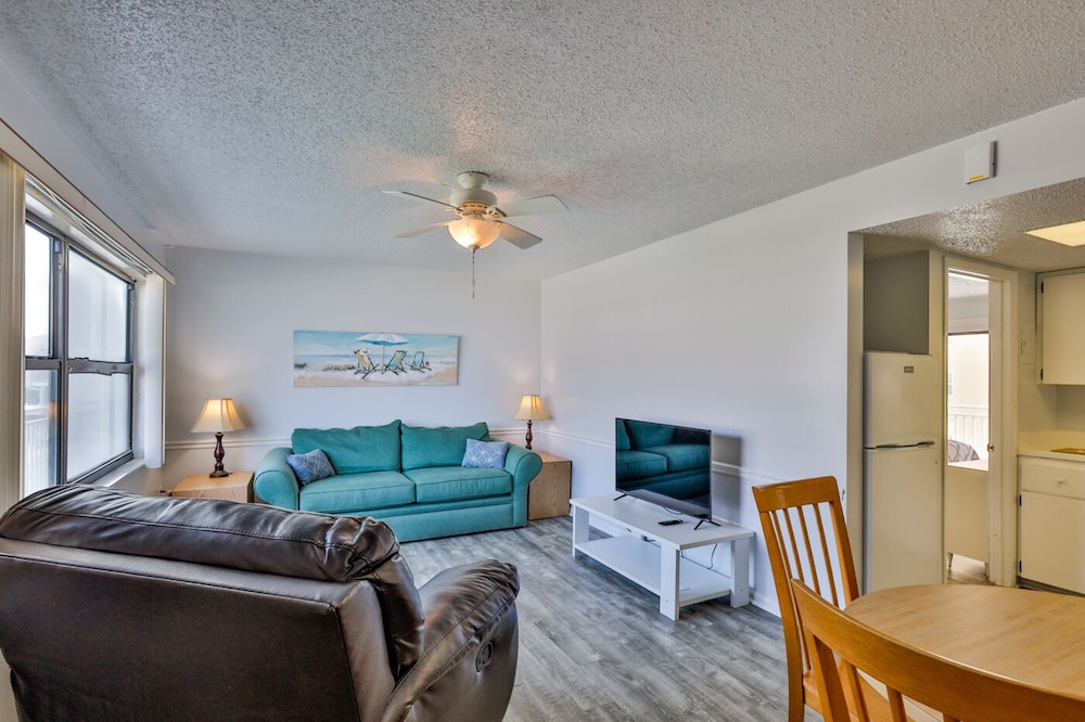 Coastal Waters Inn - photo 81