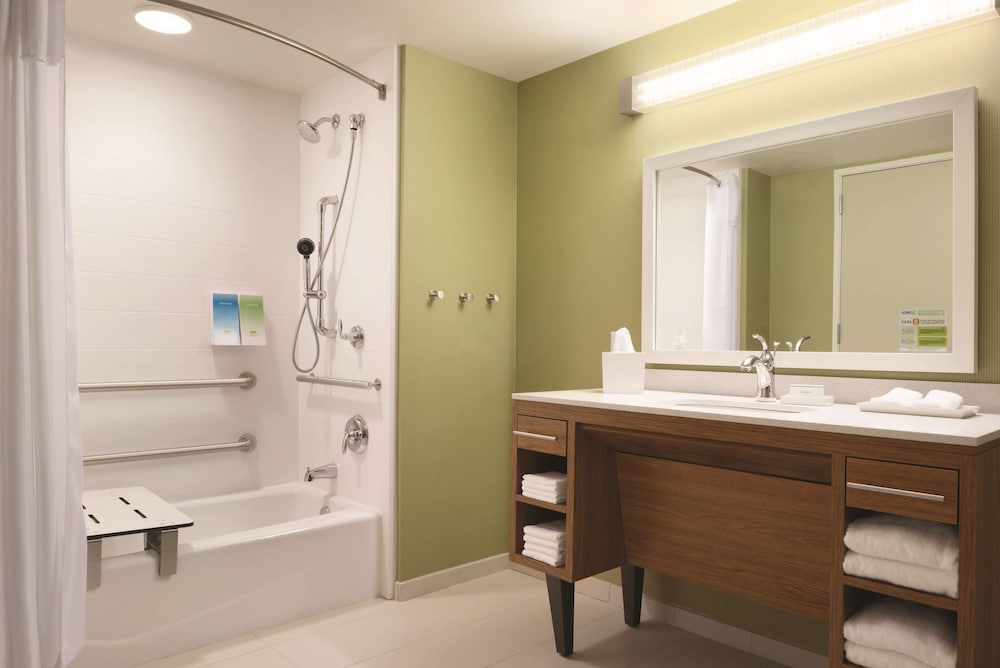 Home2 Suites Iowa City Coralville - photo 19