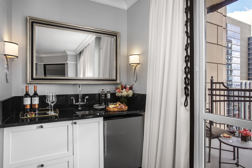 Waldorf Astoria Chicago - photo 4