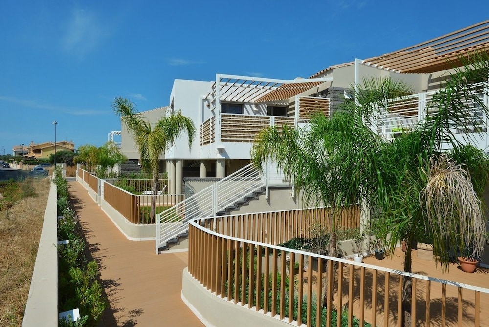 Casa Le Dune — 4-Star Luxury Hotel in Pula, Italy