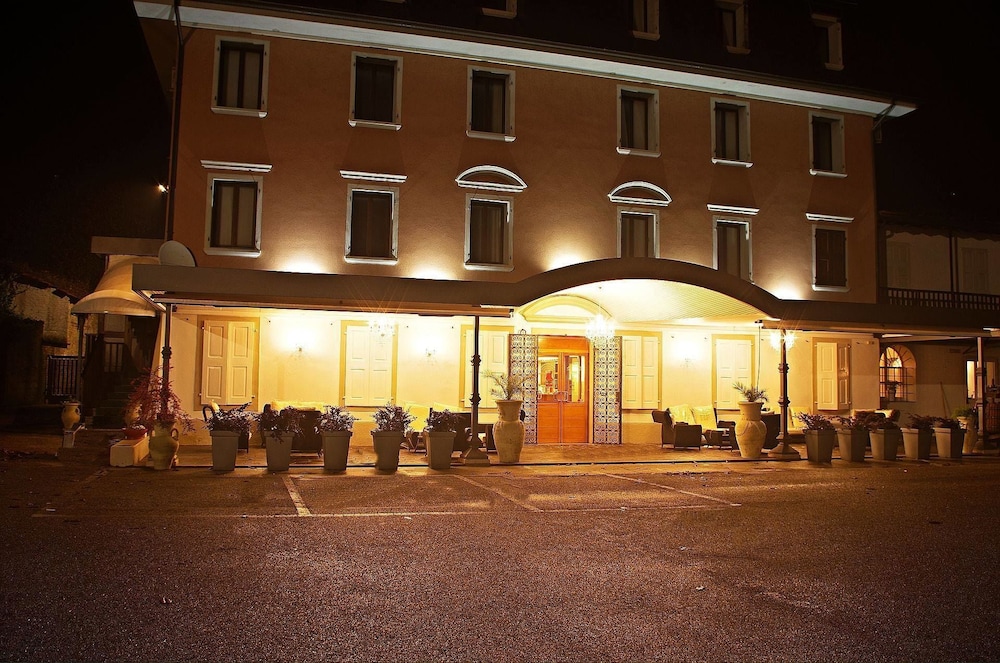 Il Novecento — hotel in Casarsa Della Delizia