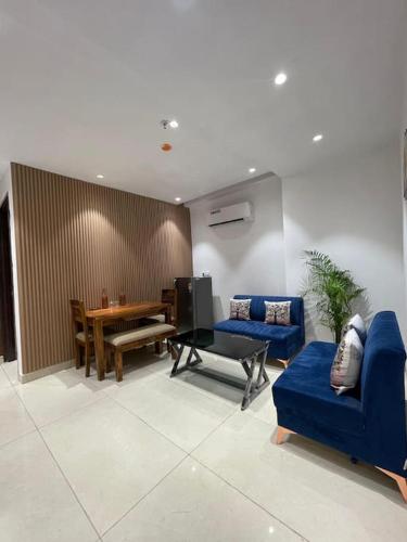 A Luxury 1BHK Flat by Serene Holiday Nest