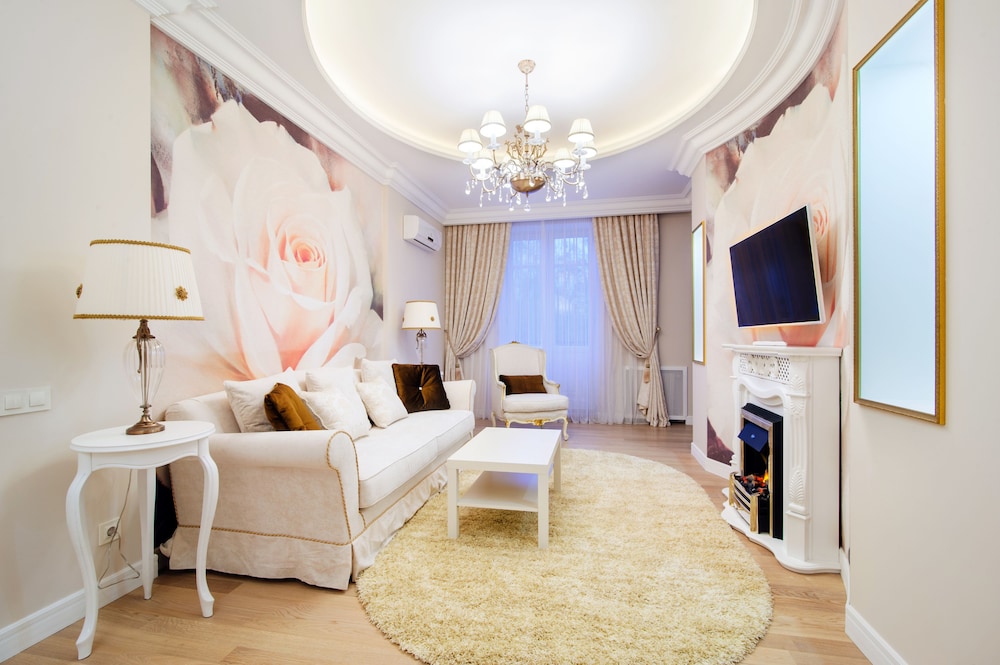 Vip kvartira Leningradskaya 1 3 5 — 4-Star Luxury Hotel in Minsk, Belarus
