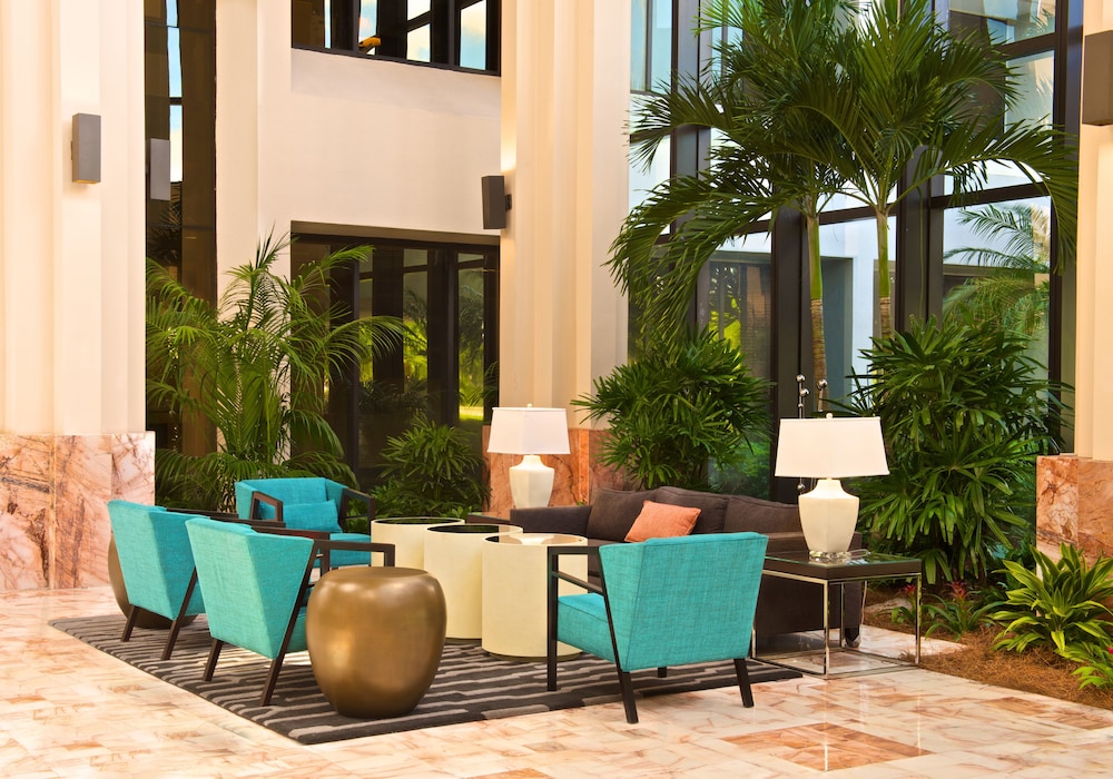 Embassy Suites by Hilton Palm Beach Gardens PGA Boulevard - photo 6