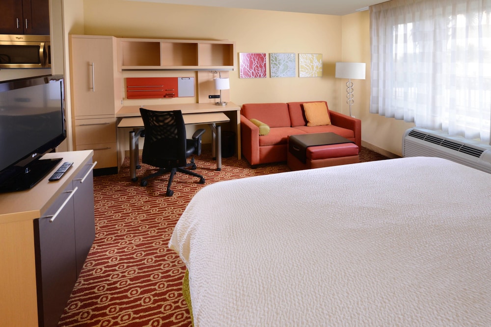 TownePlace Suites Galveston Island - photo 2