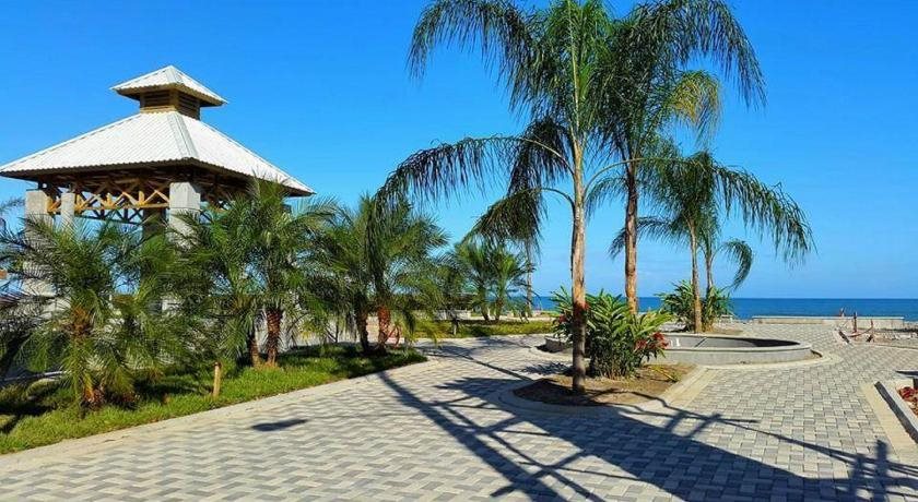 UW Oasis Hotel in La Ceiba, Honduras