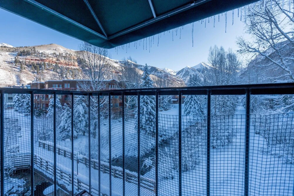 Manitou Lodge 5 Hotel Room by Alpine Lodging Telluride - photo 7