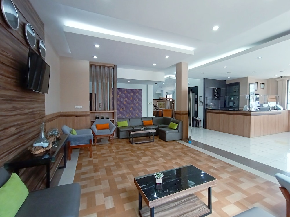 eL Hotel Malang — Malang — photo 4