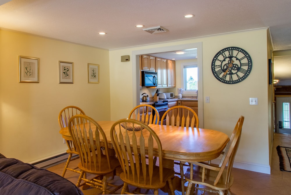 Smugglers' Notch Resort Private Suites - photo 92