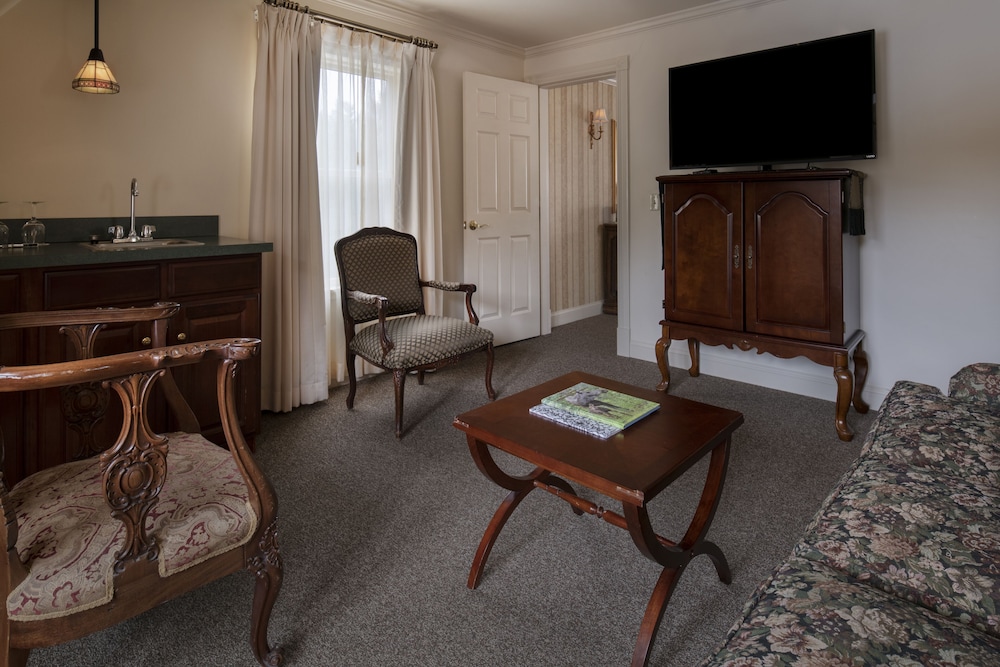 The Inn at Thorn Hill & Spa - photo 40