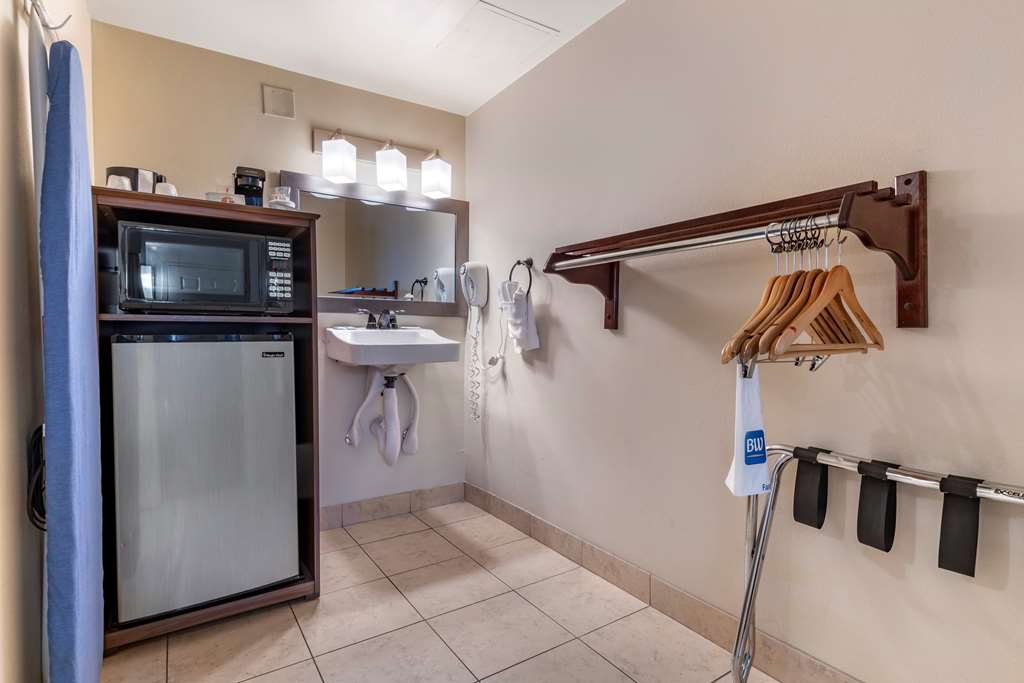 Best Western Town House Lodge - photo 25