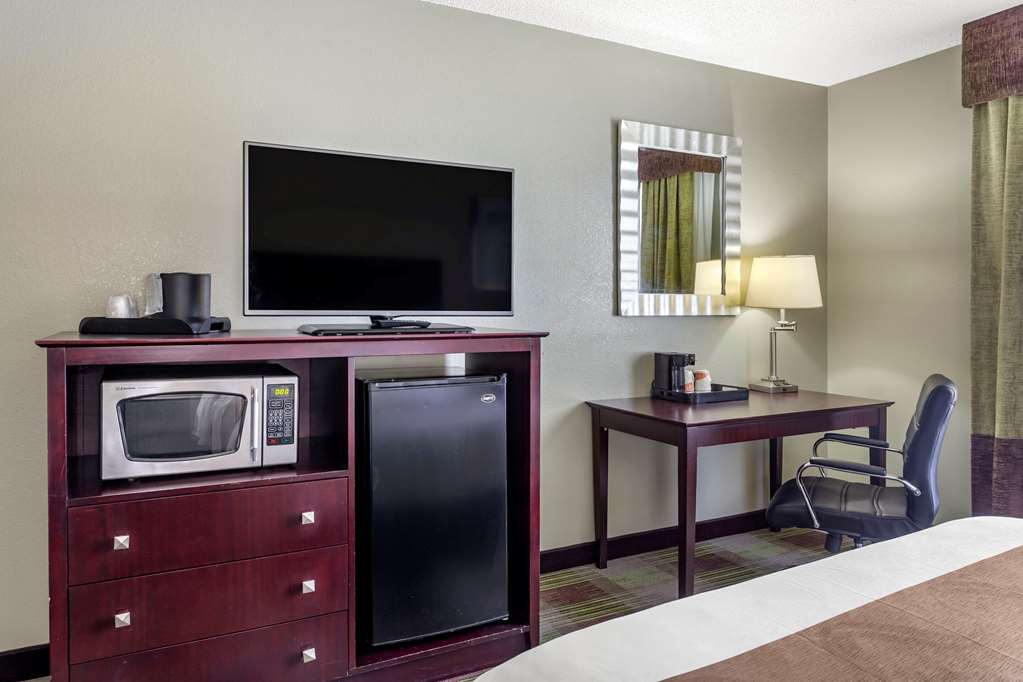 Quality Inn St. Robert Ft. Leonard Wood - photo 15
