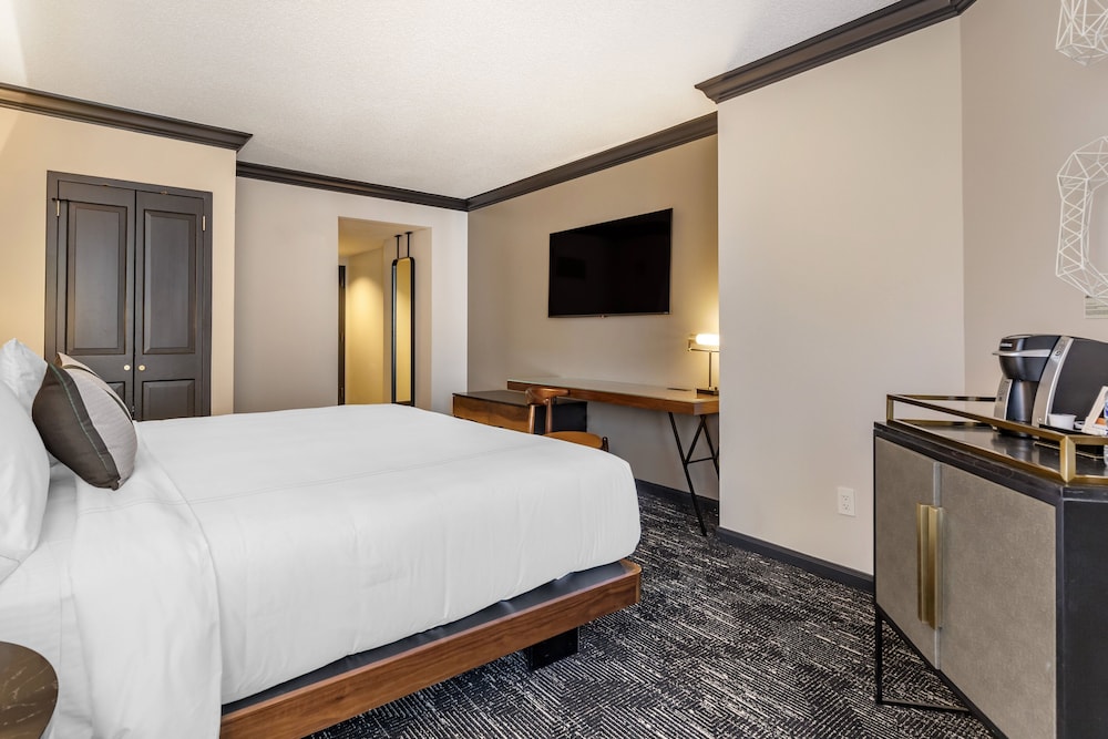 Omni Austin Hotel - photo 24