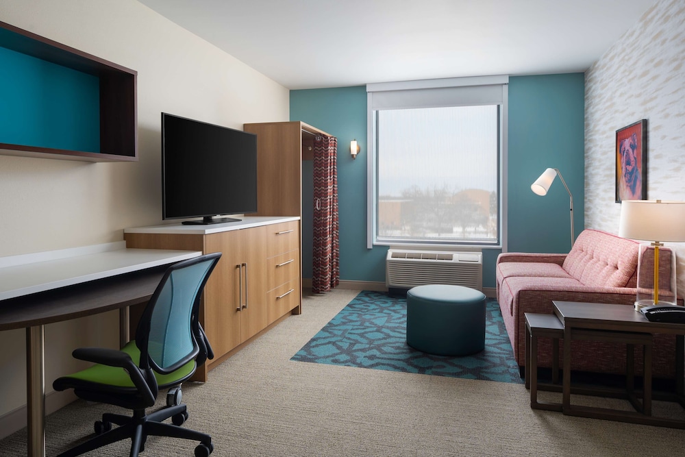 Home2 Suites by Hilton Des Moines at Drake University - photo 15