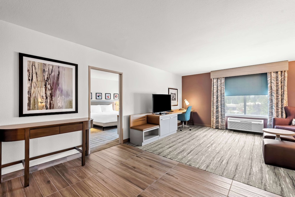 Hilton Garden Inn Seattle North Everett - photo 24