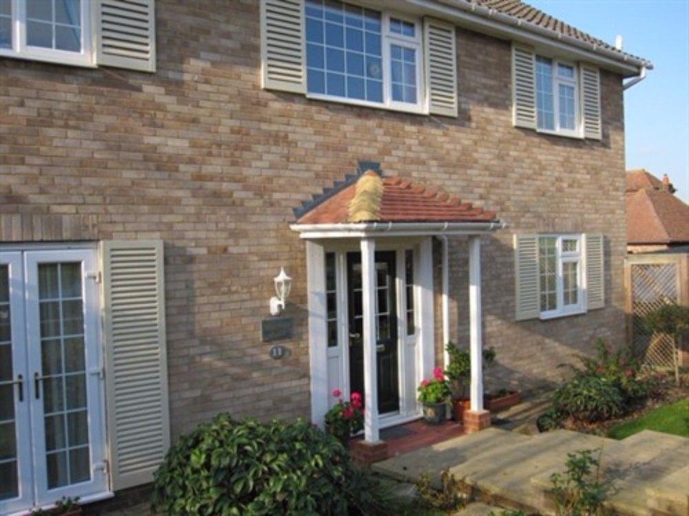 Blandford House B&B — 4-Star Luxury Hotel in Worthing, United Kingdom