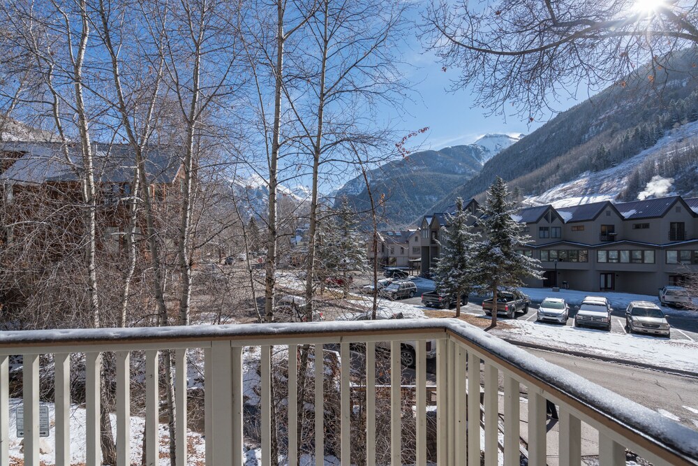Plunge By Resortquest — Telluride