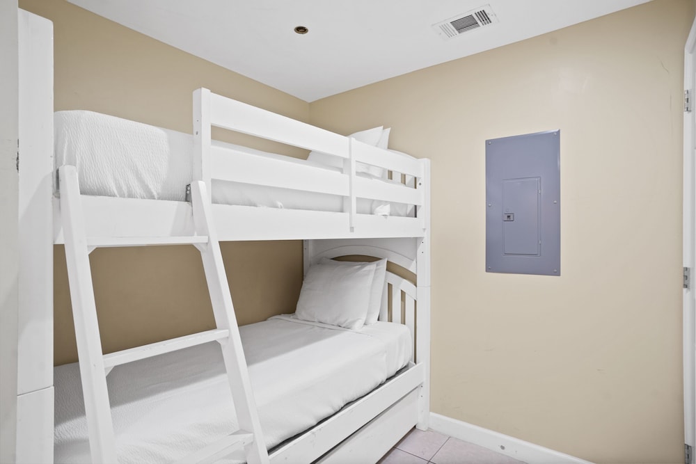 Splash Beach Resort by Panhandle Getaways - photo 255