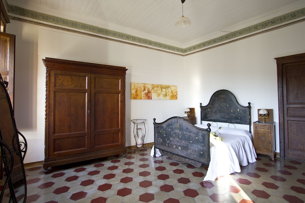 B & B Stillachiara — 4-Star Luxury Hotel in Badolato, Italy