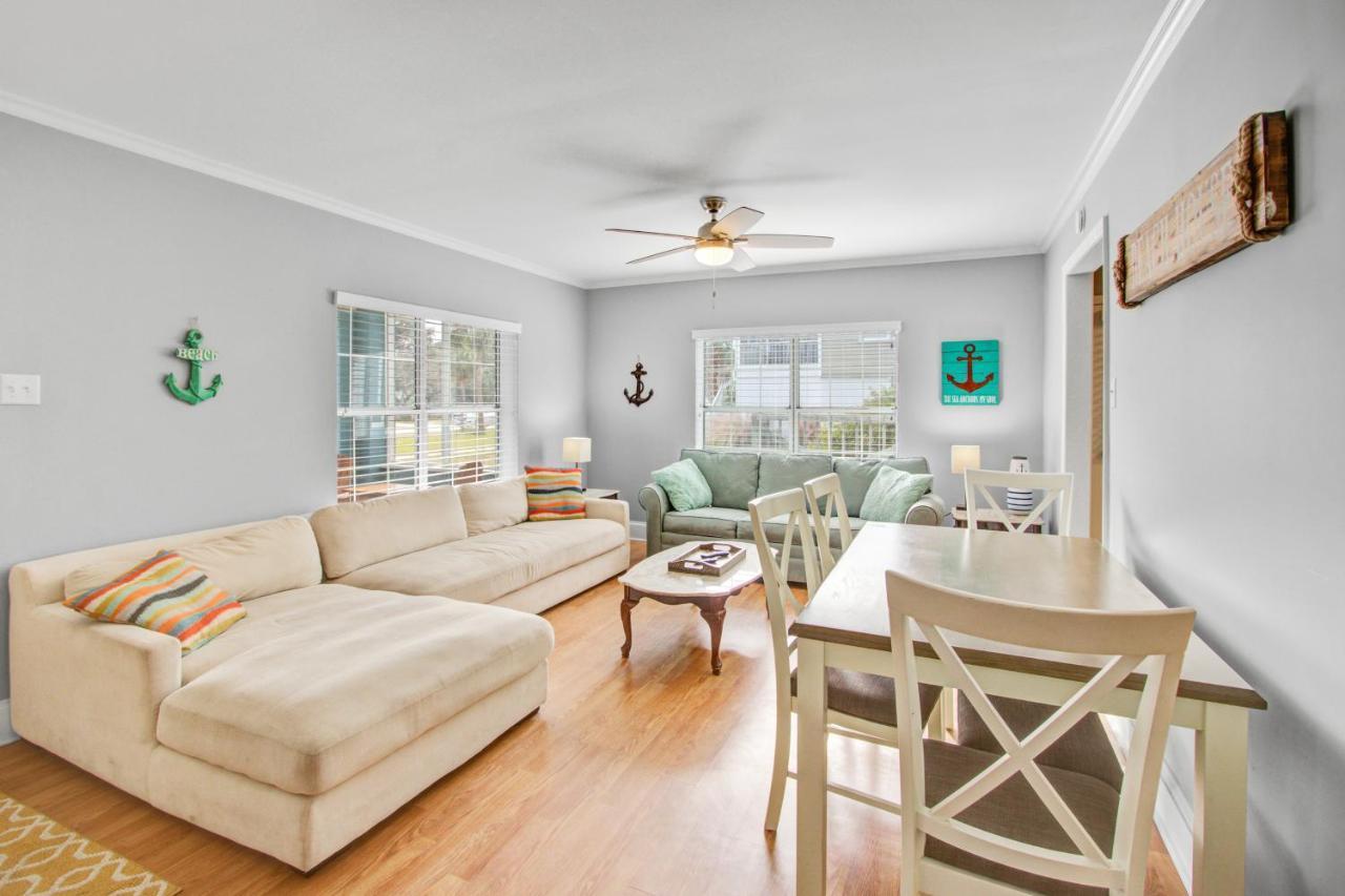 Palm Boulevard 2403 Downstairs in Isle Of Palms, United States